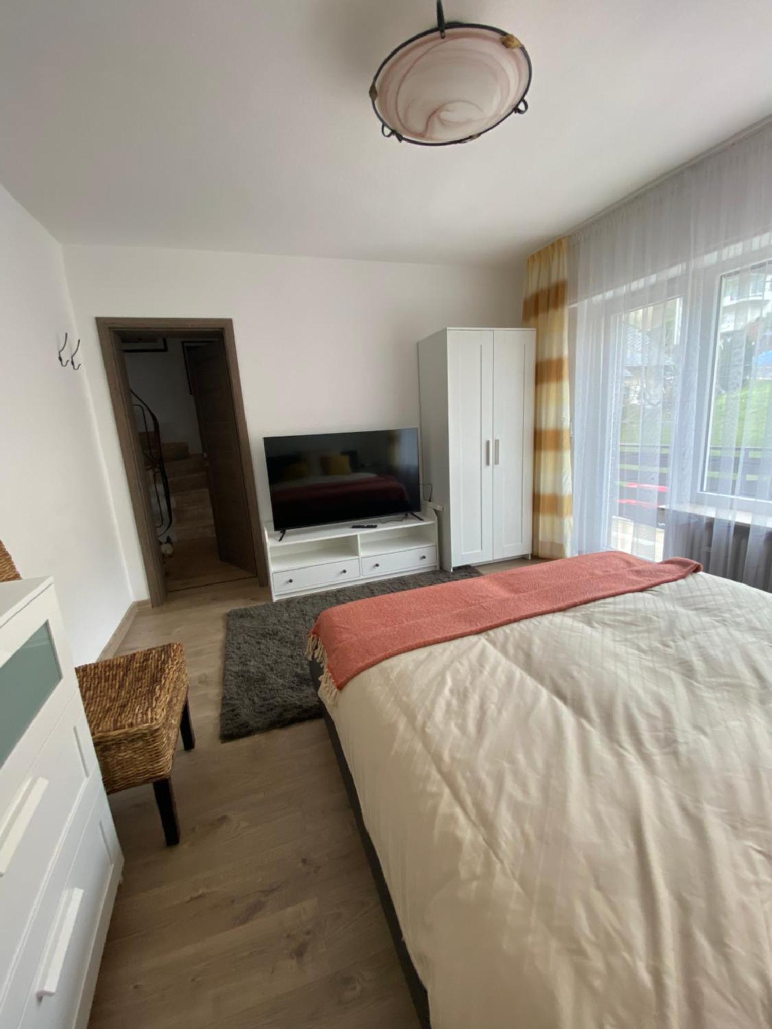 Pension Mit Moselblick Klotten Exterior photo